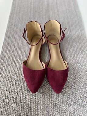 Ollio Burgundy Wine Dark Red Ankle Strap Pointed Toe Flats Dress Shoes Sz 8.5